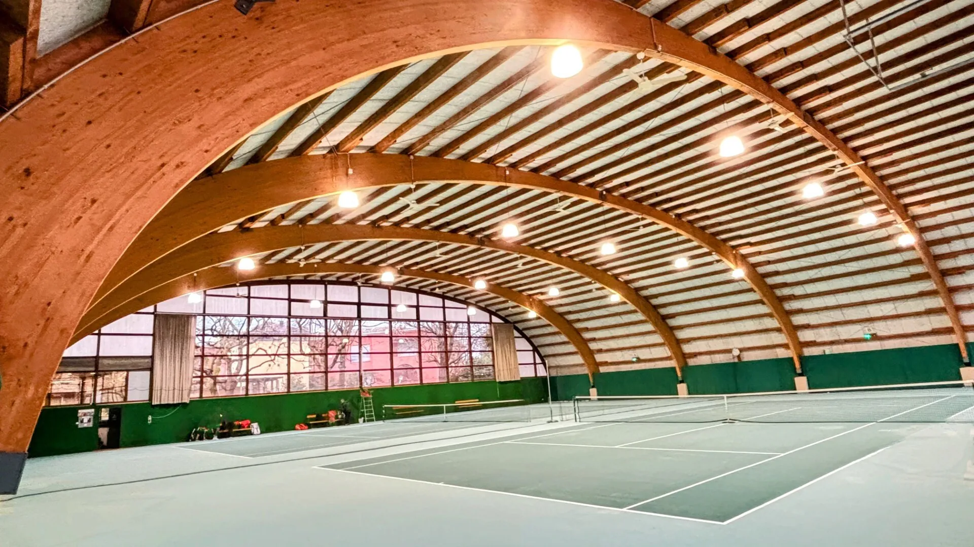 Tennishalle